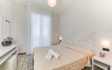 Matrimoniale fronte mare