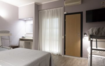 Comfort Big Family Room