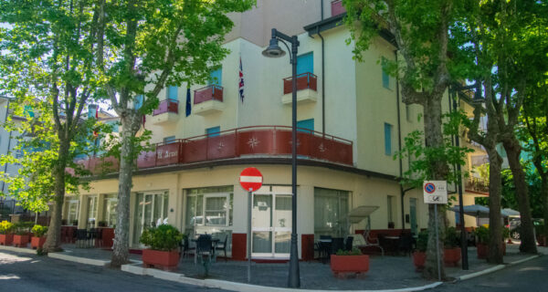 Hotel Arno