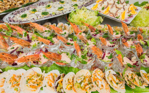 Ricco buffet con pesce dell'Adriatico