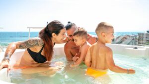 gli uffici sono chiusi..siamo in spiaggia :-)