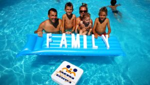 JULI IN RIMINI BEDEUTET: ALL-INCLUSIVE-URLAUB- All Inclusive Open Bar mit Familienservice