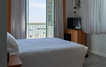 Superior Fronte Mare