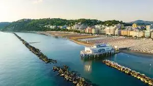 Luglio. Offerta LONG STAY!