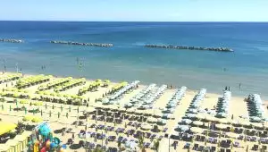 Giugno sul mare di Pesaro