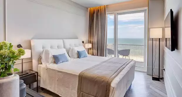 Juillet Tout Compris à l’Hôtel 4 Étoiles en Bord de Mer