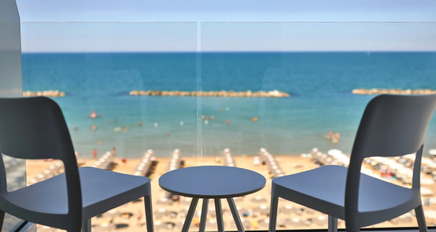 Offerta Giugno: la spiaggia è in OMAGGIO