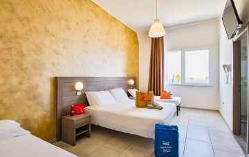 Color XL Room