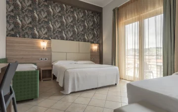 Style-Zimmer mit Balkon