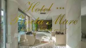 Camera "Gold" balcone e spiaggia inclusa