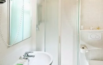 Standard-Doppelzimmer