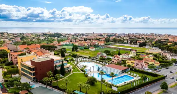 Loano 2 Village Residence & Hotel