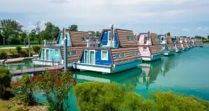 Marina Azzurra Resort