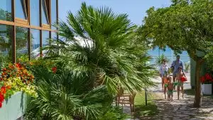 Spiaggia inclusa, piscina e relax tutto incluso!