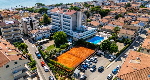 Palace Magnolia Family Hotel & SPA