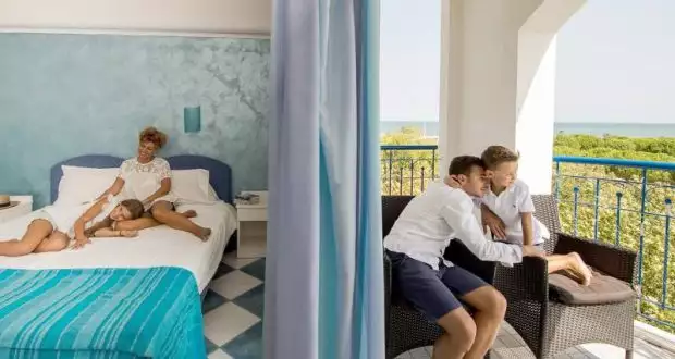 Prenota Prima la tua Estate 2026 a Riccione! 