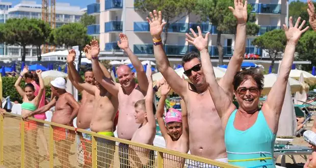 Porti al mare i tuoi nipoti? Subito uno sconto!