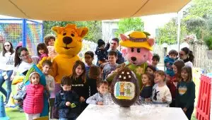 Festeggia con noi... è davvero tutto incluso🥚