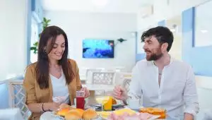 Luglio per due, fronte mare