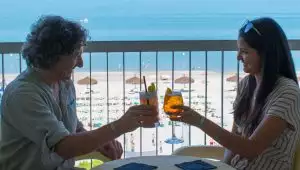 🌊 Fuga Romantica di Giugno fronte mare: Relax e Silenzio all'Hotel Atlantic!