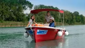 Family Experience a Lignano tra Houseboat, Mare e Natura