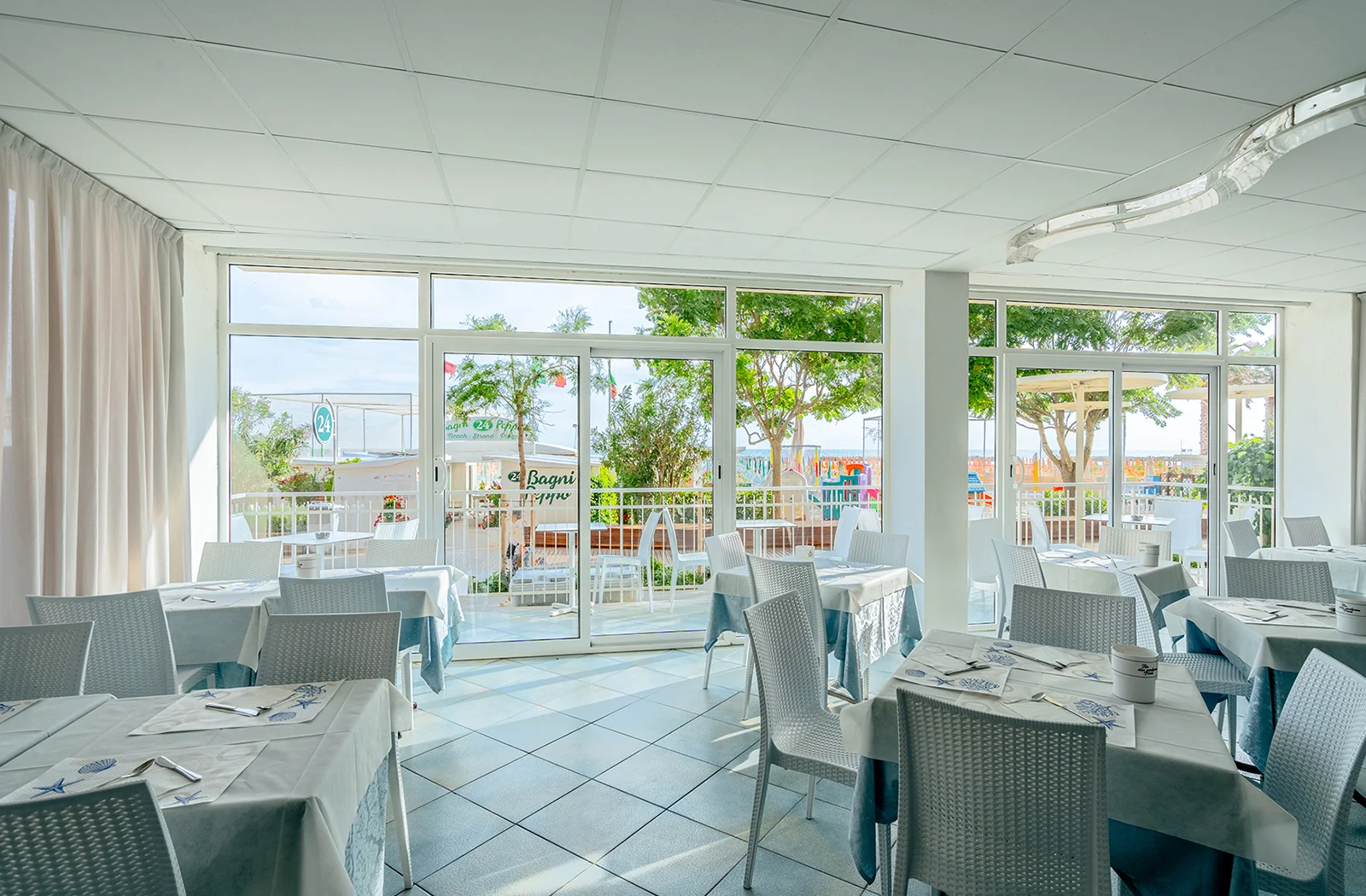 Strand Hotel