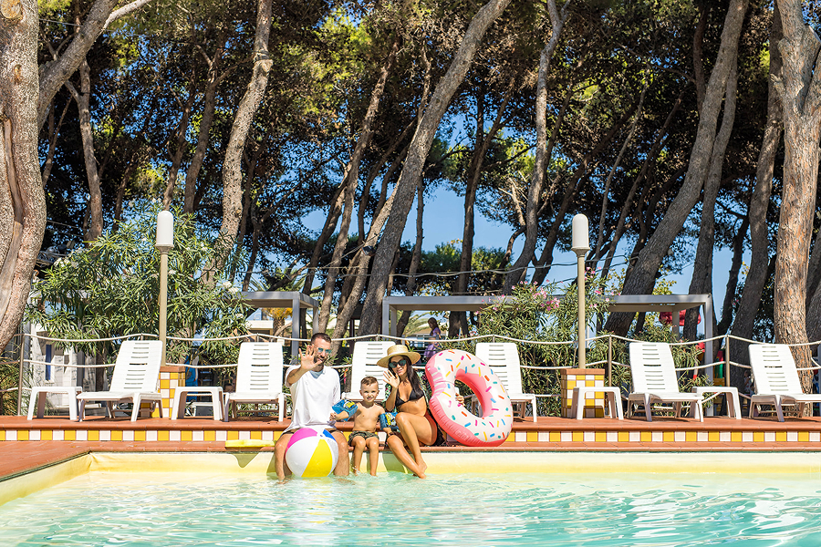 Dove andare in vacanza ad agosto: mare, famiglia e giornate organizzate
