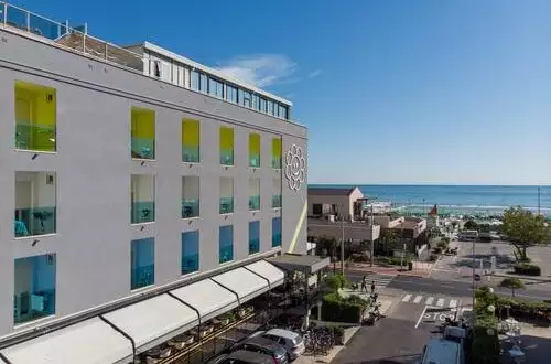 Last Minute vacanze a Riccione 29 agosto 6 settembre tutto compreso da € 83